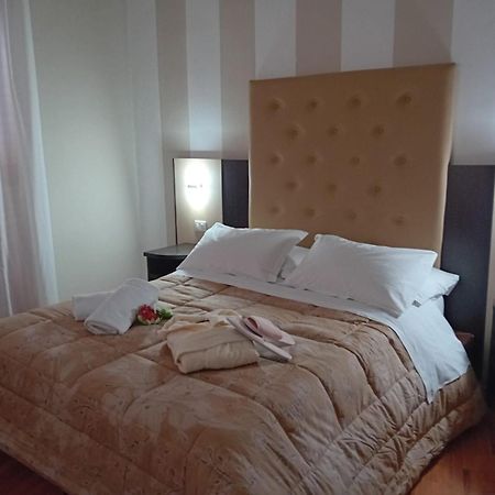 Hotel Sant'Elia مسينا المظهر الخارجي الصورة