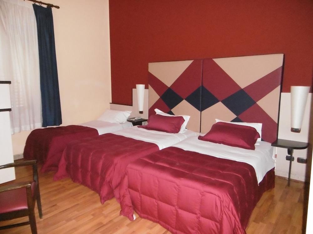 Hotel Sant'Elia مسينا المظهر الخارجي الصورة