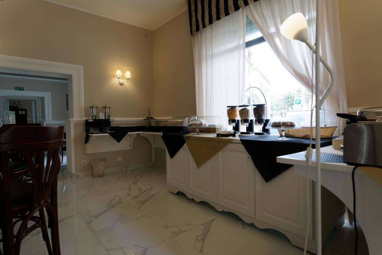 Hotel Sant'Elia مسينا المظهر الخارجي الصورة