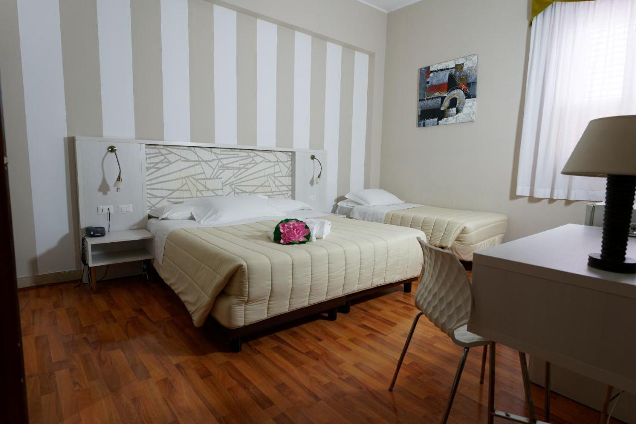 Hotel Sant'Elia مسينا المظهر الخارجي الصورة