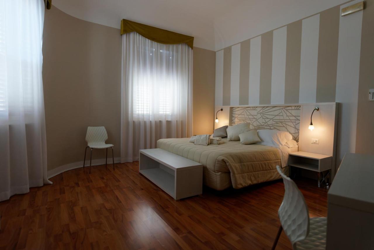 Hotel Sant'Elia مسينا المظهر الخارجي الصورة
