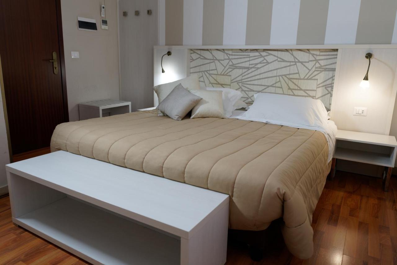 Hotel Sant'Elia مسينا المظهر الخارجي الصورة
