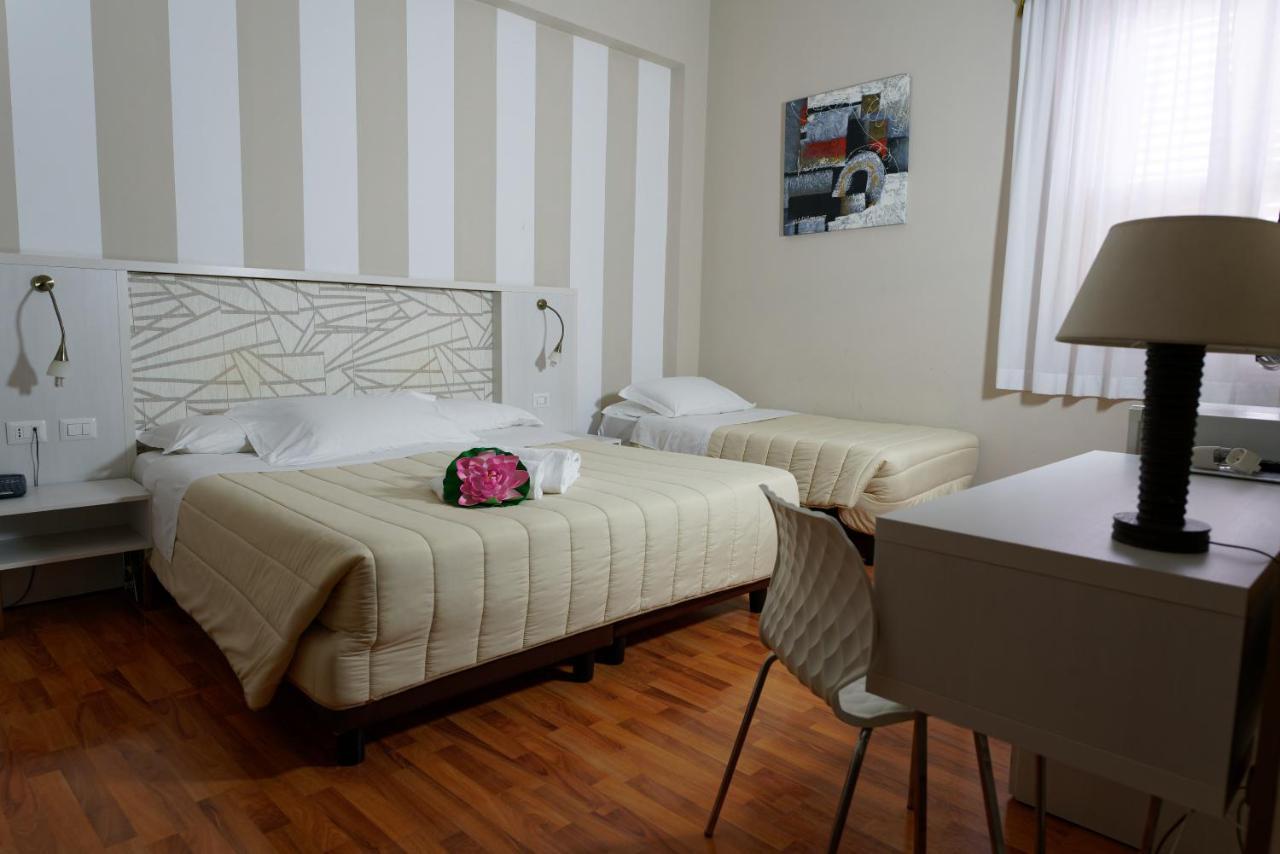 Hotel Sant'Elia مسينا المظهر الخارجي الصورة