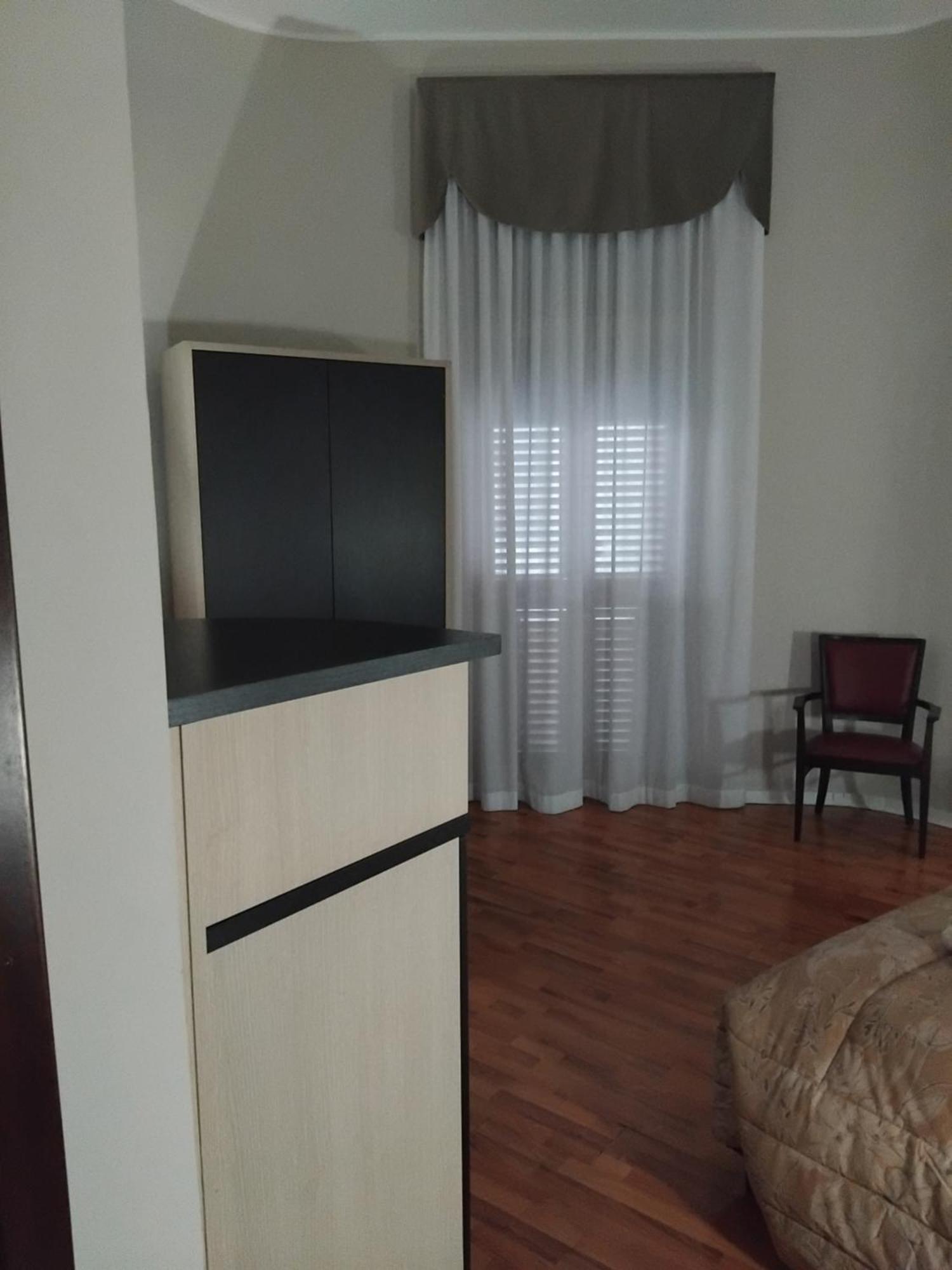 Hotel Sant'Elia مسينا المظهر الخارجي الصورة
